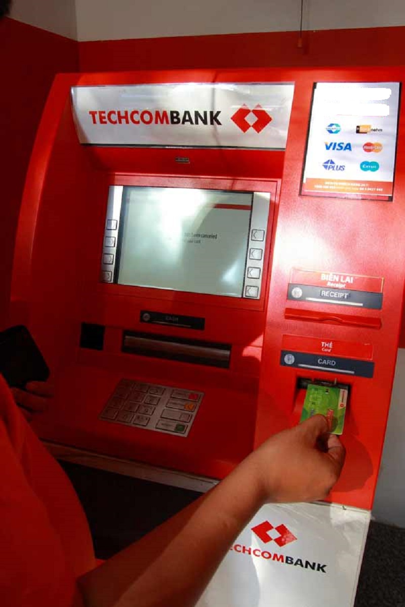 Tất cả các cách đổi mã Pin thẻ ATM Techcombank bạn có thể dùng