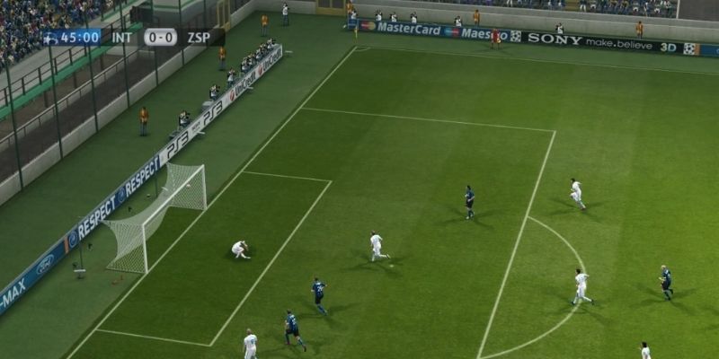 PES Free thu hút game thủ yêu bóng đá
